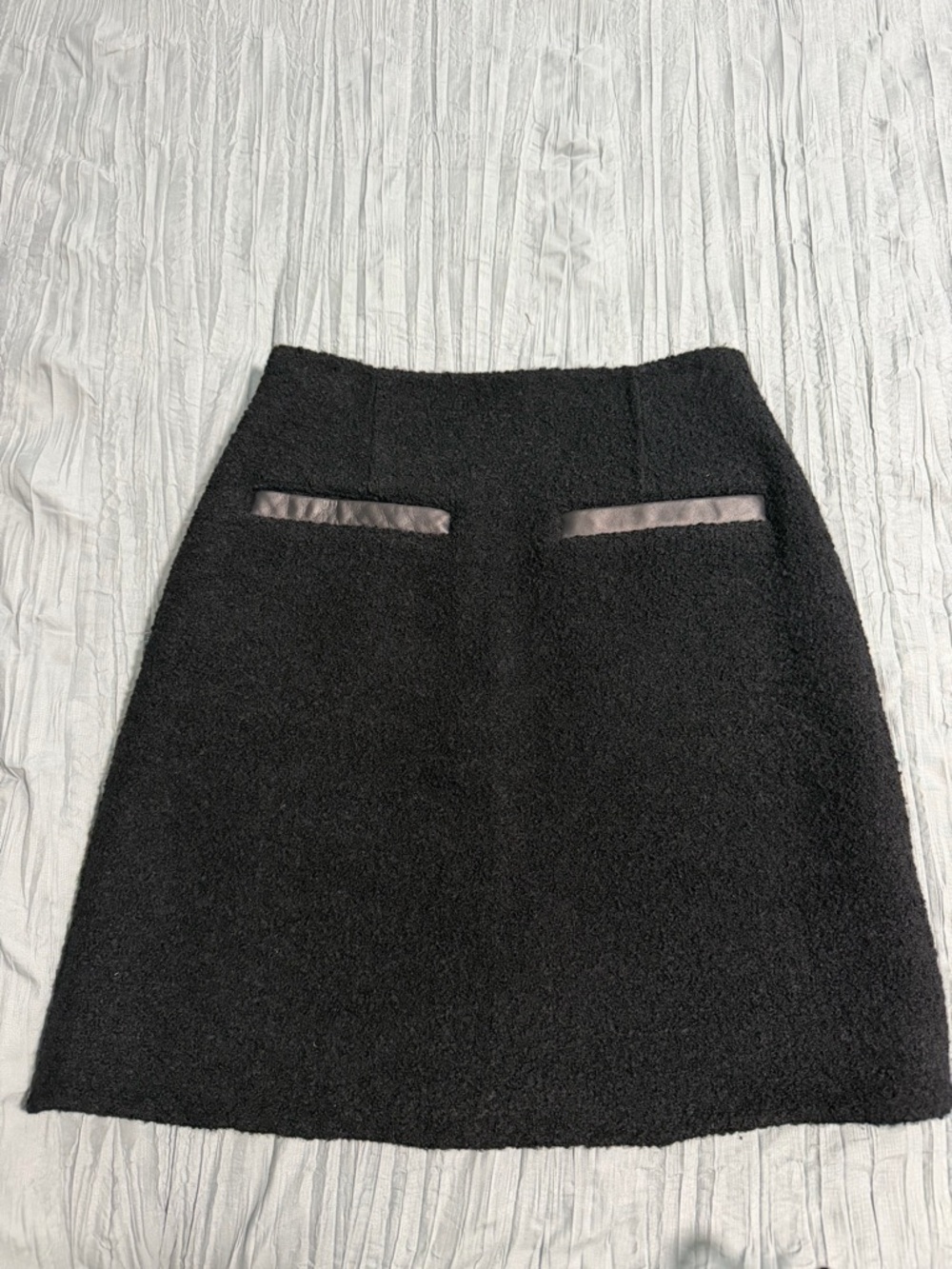 Theory Black Skirt with leather  Pocket Trim